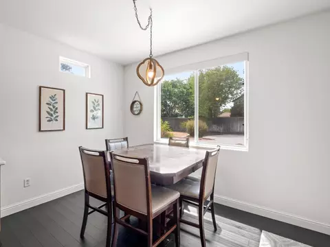 Dining - 11073 E Le Conte Pass Ct, Clovis, CA 93619 photo 3 of 3