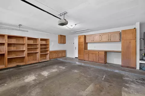 Other - 708 Chateau Pl, Madera, CA 93637 photo 7 of 10