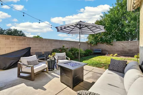 Exterior - 643 W Madrid Ln, Clovis, CA 93619 photo 2 of 4