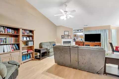 Other - 385 S Thomas Ave, Kerman, CA 93630 photo 1 of 8