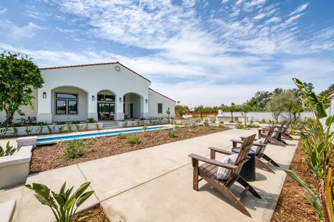 Exterior - 2387 N Purdue Ave, Clovis, CA 93619 photo 14 of 22