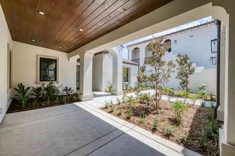 Exterior - 2387 N Purdue Ave, Clovis, CA 93619 photo 7 of 22