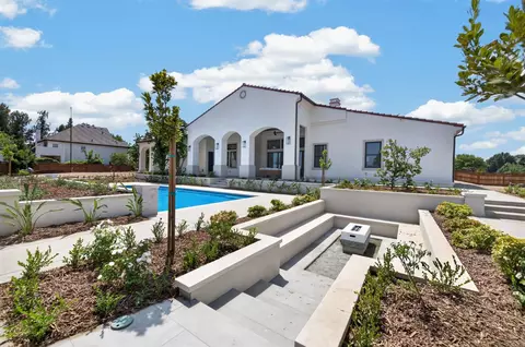 Exterior - 2387 N Purdue Ave, Clovis, CA 93619 photo 15 of 22