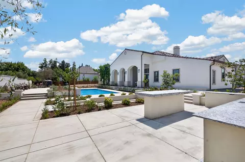 Exterior - 2387 N Purdue Ave, Clovis, CA 93619 photo 16 of 22
