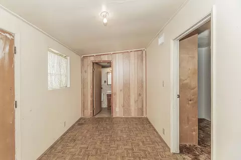 Entry Way - 9016 E Dinuba Ave, Selma, CA 93662 photo 2 of 2