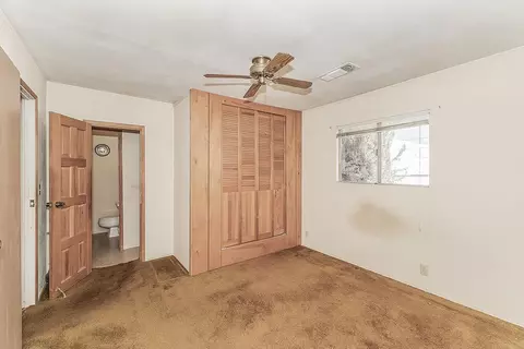 Bedroom - 9016 E Dinuba Ave, Selma, CA 93662 photo 2 of 8