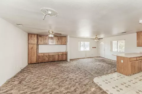 Living - 9016 E Dinuba Ave, Selma, CA 93662 photo 8 of 8