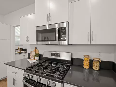 Kitchen - 1957 Kelly Ln, Clovis, CA 93611 photo 6 of 6