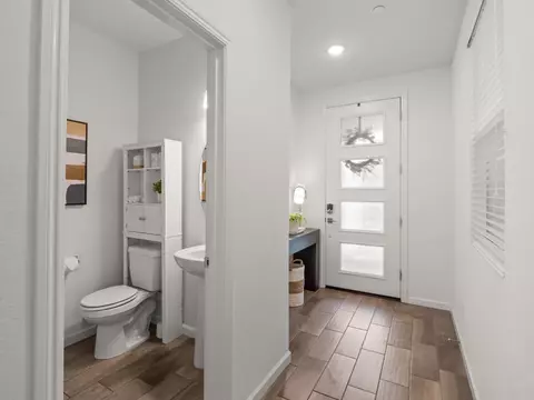 Entry Way - 1957 Kelly Ln, Clovis, CA 93611 photo 2 of 4