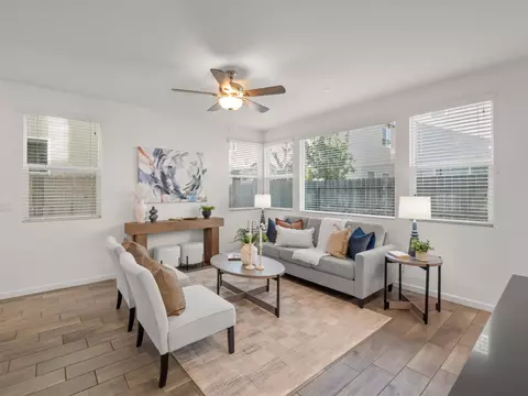 Living - 1957 Kelly Ln, Clovis, CA 93611 photo 1 of 3