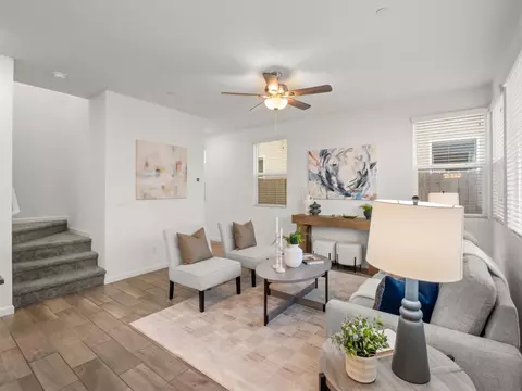 Living - 1957 Kelly Ln, Clovis, CA 93611 photo 2 of 3