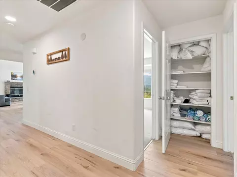 Entry Way - 52171 Echo Valley View Ct, Oakhurst, CA 93644 photo 5 of 5