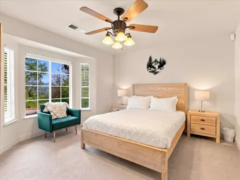Bedroom - 52171 Echo Valley View Ct, Oakhurst, CA 93644 photo 5 of 5
