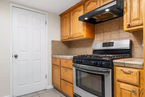 Kitchen - 5259 E Inyo St, Fresno, CA 93727 photo 1 of 3