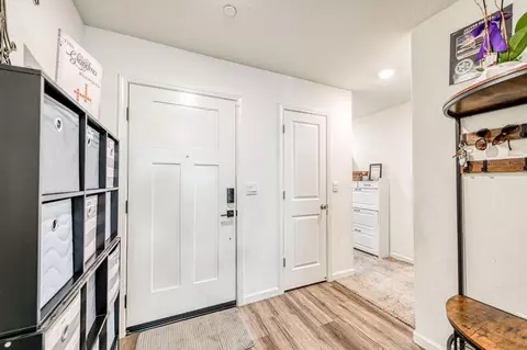 Entry Way - 1963 Cottle, Sanger, CA 93657 photo 1 of 4