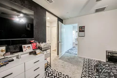 Entry Way - 1963 Cottle, Sanger, CA 93657 photo 4 of 4