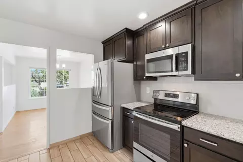 Kitchen - 335 E Sycamore Dr, Hanford, CA 93230 photo 4 of 4