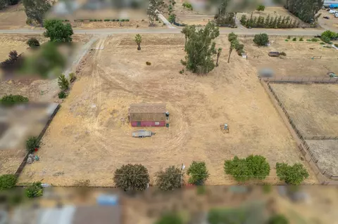12602 E Robinson Ave, Sanger, CA 93657 photo 5