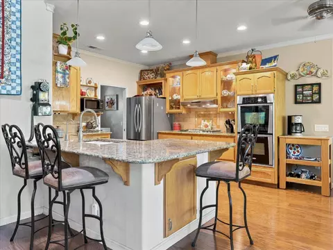 Kitchen - 52891 Arbor Ln, Oakhurst, CA 93644 photo 1 of 6