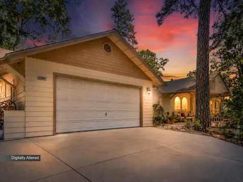 52891 Arbor Ln, Oakhurst, CA 93644