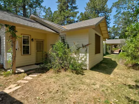 Exterior - 52891 Arbor Ln, Oakhurst, CA 93644 photo 18 of 20