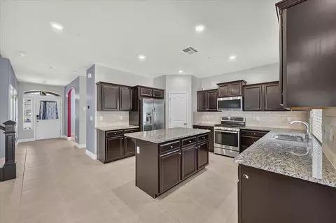 Entry Way - 2148 La Canada, Clovis, CA 93619 photo 4 of 10