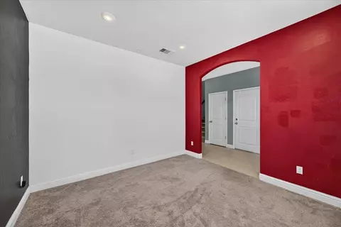 Living - 2148 La Canada, Clovis, CA 93619 photo 2 of 8