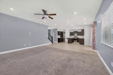Living - 2148 La Canada, Clovis, CA 93619 photo 6 of 8