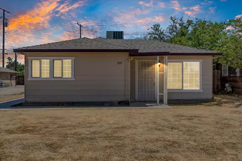 109 Lorita Way, Hanford, CA 93230