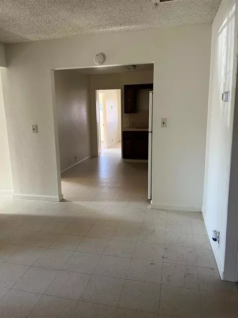 Entry Way - 28686 Avenue 13 12, Madera, CA 93638 photo 1 of 2