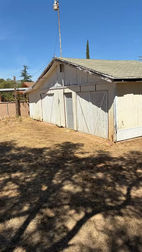 Exterior - 28686 Avenue 13 12, Madera, CA 93638 photo 8 of 8