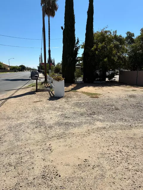Exterior - 28686 Avenue 13 12, Madera, CA 93638 photo 5 of 8