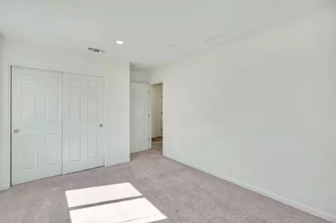 Bedroom - 6627 E Madison Ave, Fresno, CA 93727 photo 4 of 8