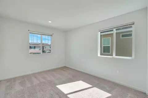 Bedroom - 6627 E Madison Ave, Fresno, CA 93727 photo 3 of 8