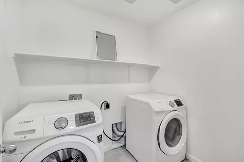 Other - 6627 E Madison Ave, Fresno, CA 93727 photo 1 of 1