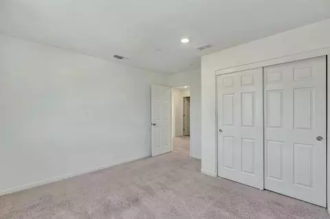 Bedroom - 6627 E Madison Ave, Fresno, CA 93727 photo 2 of 8