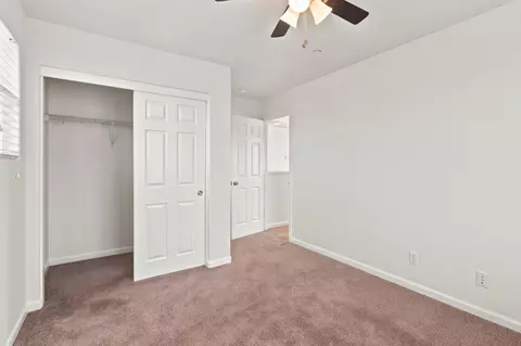 Bedroom - 104 Corona Dr, Madera, CA 93638 photo 6 of 6