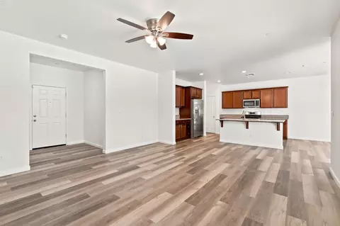 Living - 104 Corona Dr, Madera, CA 93638 photo 2 of 3