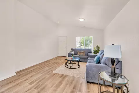 Living - 362 Rh Dr, Merced, CA 95341 photo 3 of 3