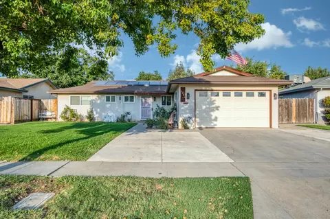 6656 N Wolters Ave, Fresno, CA 93710