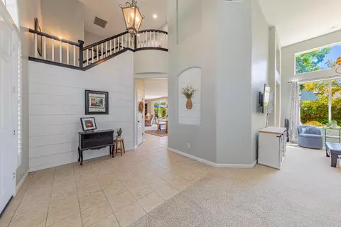 Entry Way - 1283 Coventry Ave, Clovis, CA 93611 photo 8 of 11
