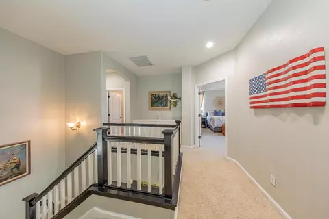 Entry Way - 1283 Coventry Ave, Clovis, CA 93611 photo 5 of 11