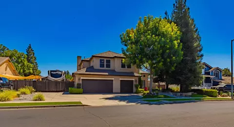 Exterior - 1283 Coventry Ave, Clovis, CA 93611 photo 9 of 20