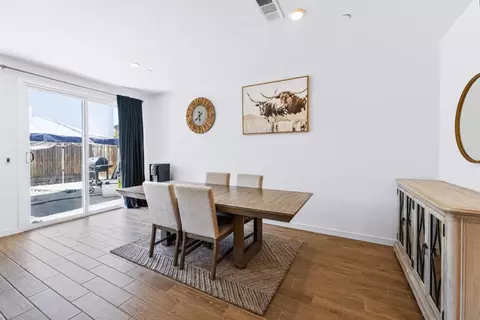 Dining - 2642 Highland Ave, Clovis, CA 93619 photo 1 of 1