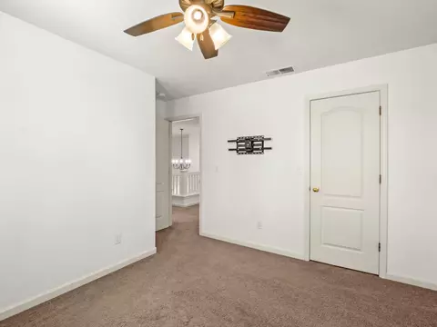 Bedroom - 1897 Goshen Ave, Clovis, CA 93611 photo 4 of 8