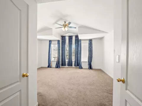 Bedroom - 1897 Goshen Ave, Clovis, CA 93611 photo 5 of 8