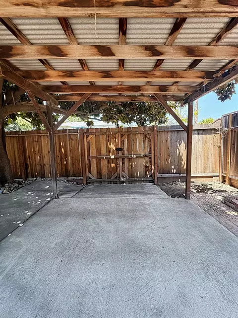 Exterior - 441 W 10th St, Gilroy, CA 95020 photo 14 of 14