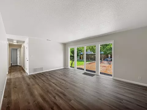 Living - 441 W 10th St, Gilroy, CA 95020 photo 3 of 4