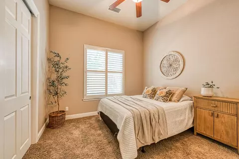 Bedroom - 526 W Powers, Clovis, CA 93619 photo 4 of 8