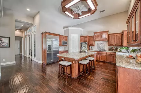 Kitchen - 526 W Powers, Clovis, CA 93619 photo 1 of 7